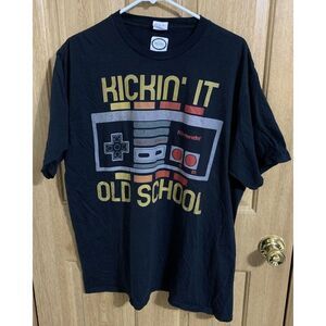 Nintendo Kickin It Old School Graphic T Shirt Men’s XL Black Retro Gaming